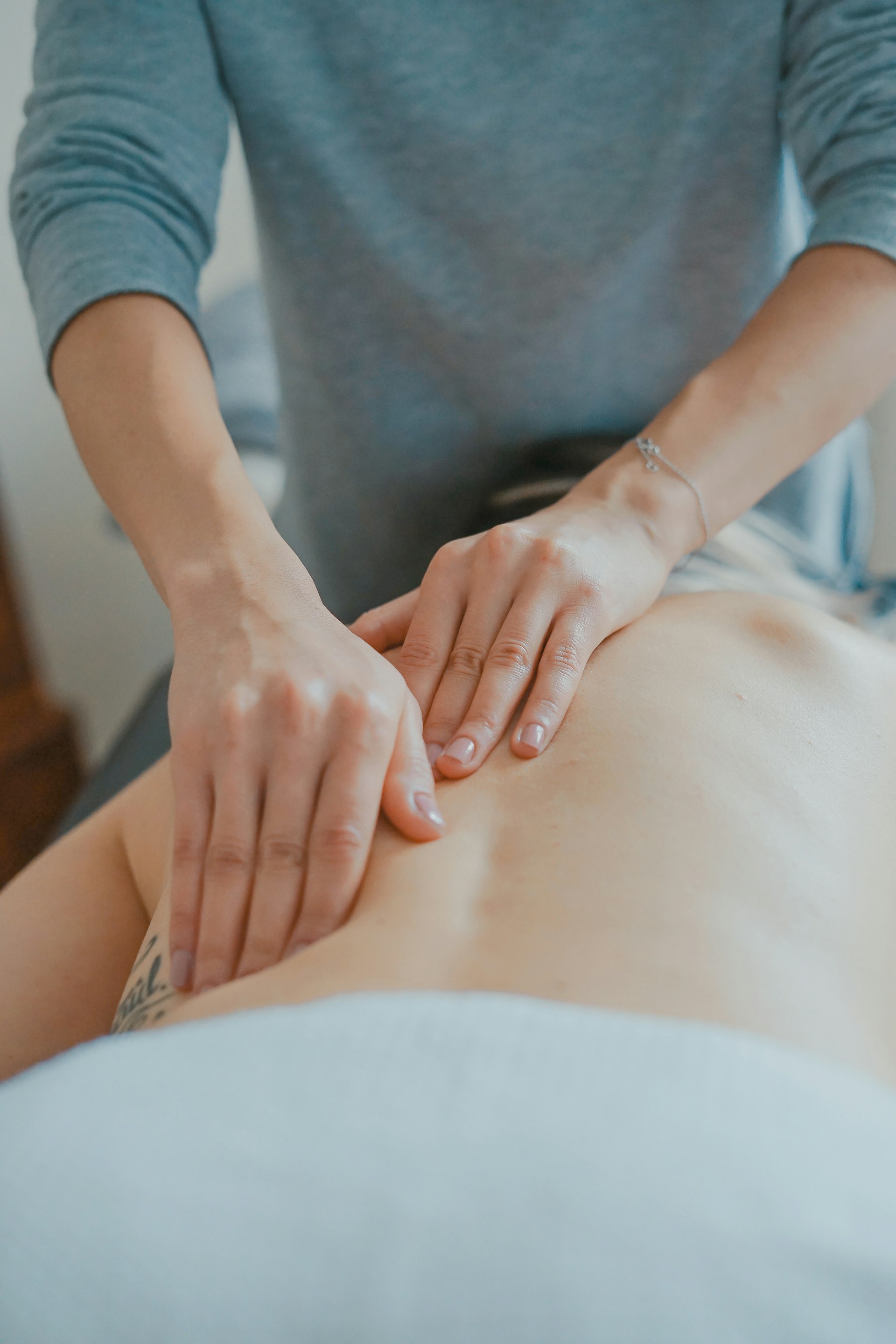 Massage behandeling bij Sauna Delizia Massage behandeling bij Sauna Delizia